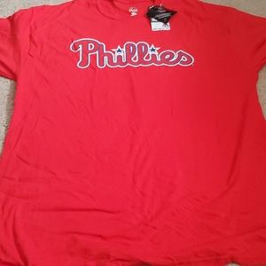 Phillies t-shirt